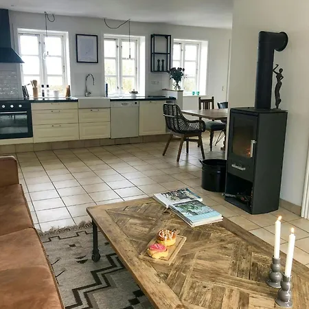 Prázdninový dům With Large Garden On Langeland Nordenbro Vesteregn